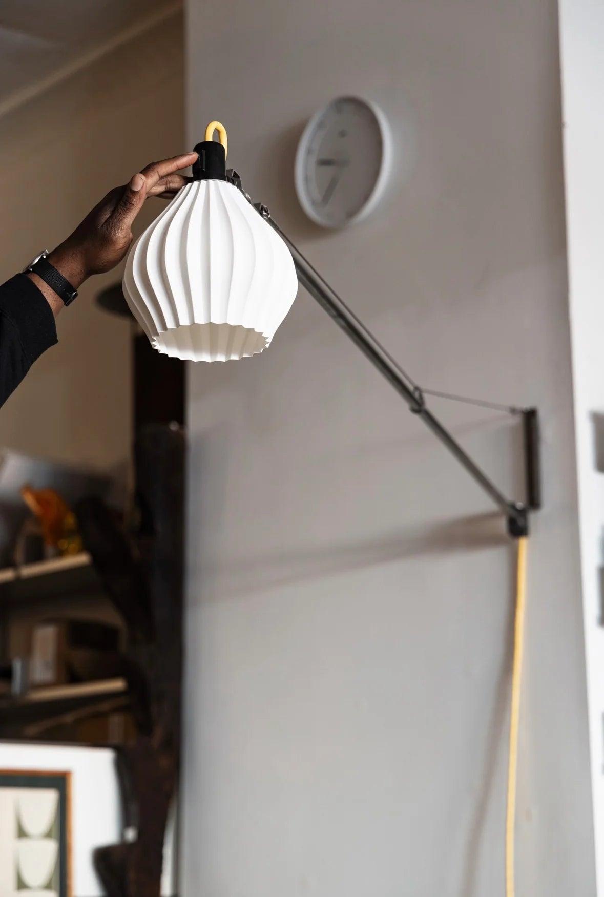 Cantilever Light