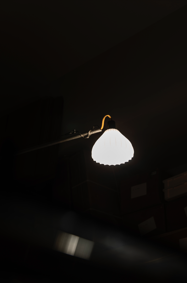 Cantilever Light