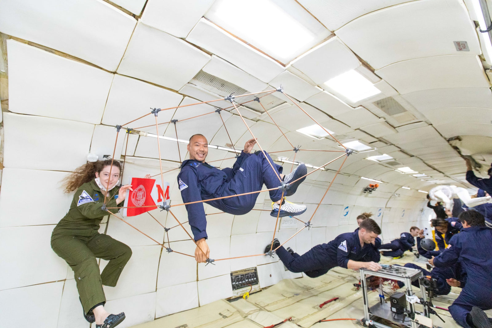 Self Assembling Space Frames