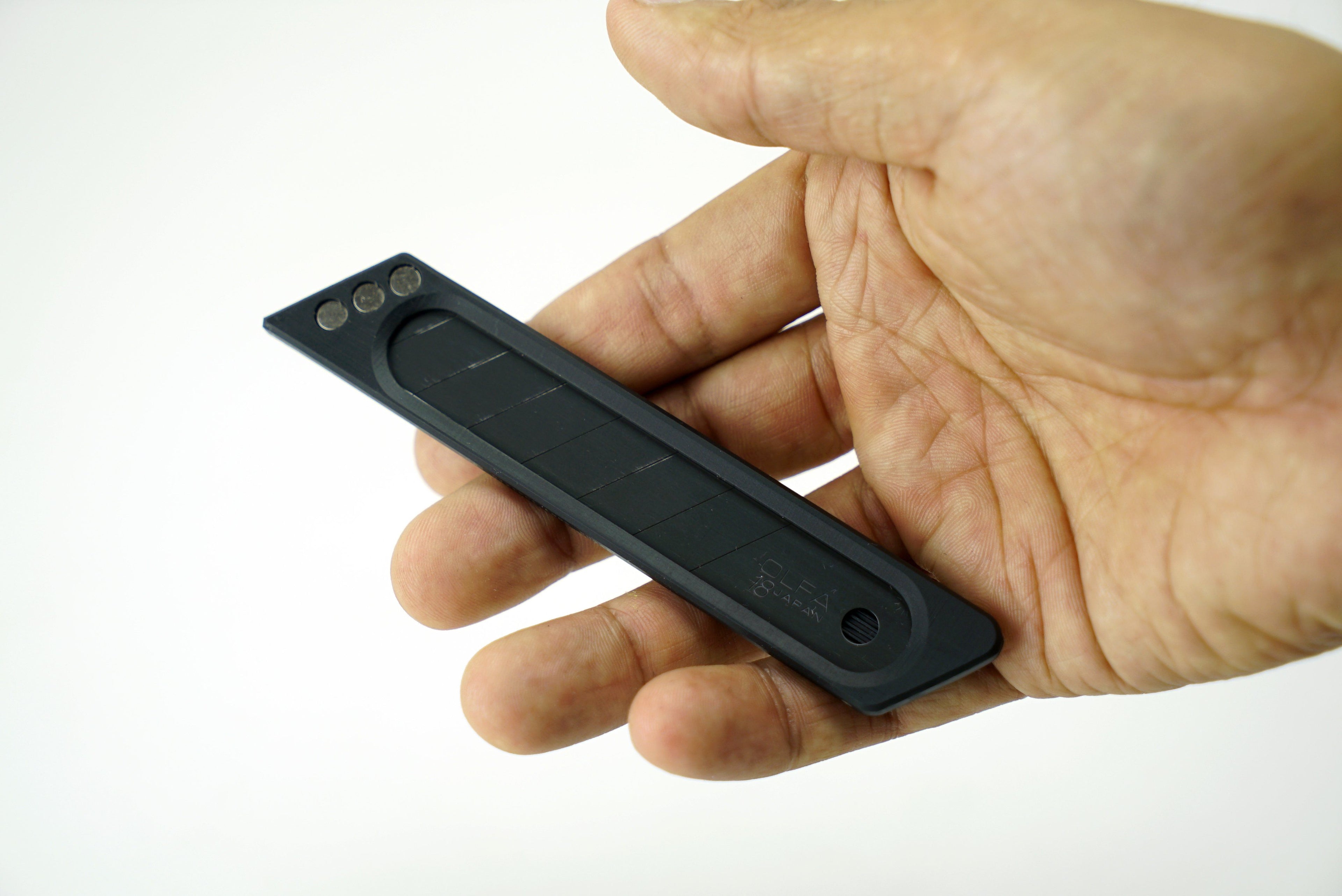 Blade Holder